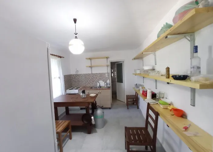 Vintage Mediterranean House Himarë