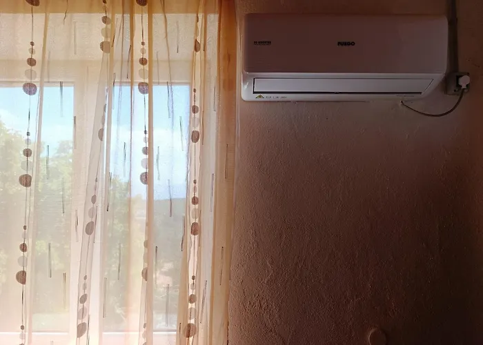 Vintage Mediterranean House Himarë